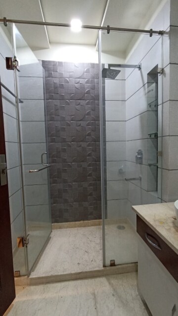 Bathroom in 3 BHK Builder Floor at Paschim Vihar – for Rent