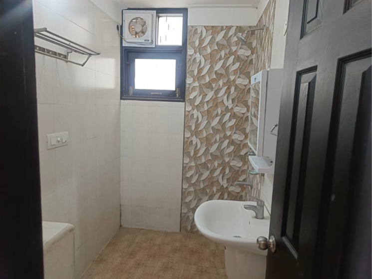 Bathroom, golden-sand-apartments 2 Bedroom 1410 Sq.Ft. Apartment In Dhakoli Village Zirakpur 8281520