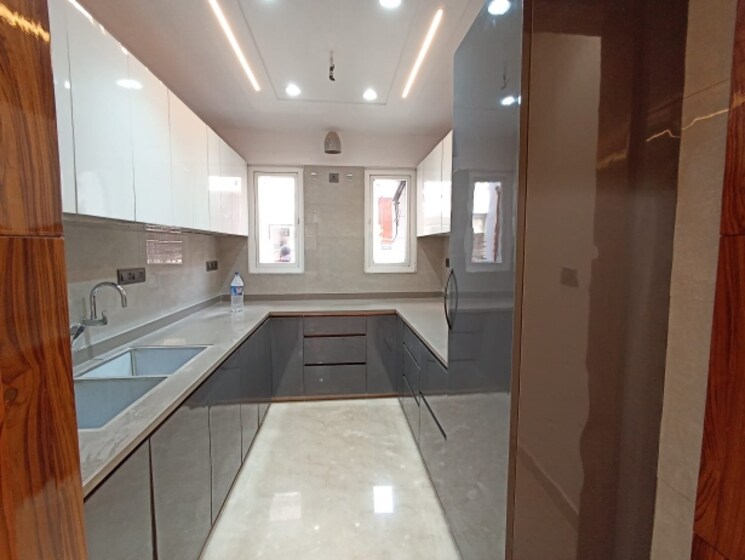 Kitchen, paschim vihar 3 Bedroom 1700 Sq.Ft. Builder Floor In Paschim Vihar Delhi 8281523