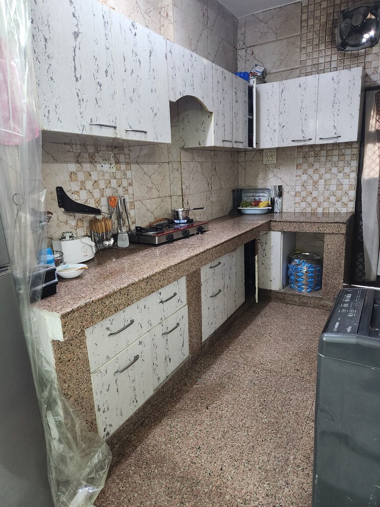 Kitchen, malibu-shopping-arcade 1 Bedroom 535 Sq.Ft. Independent House In Sector 47 Gurgaon 8204753