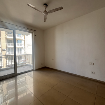 Room in 3 BHK Apartment at Sushma Crescent, Dhakoli Village – for Rent