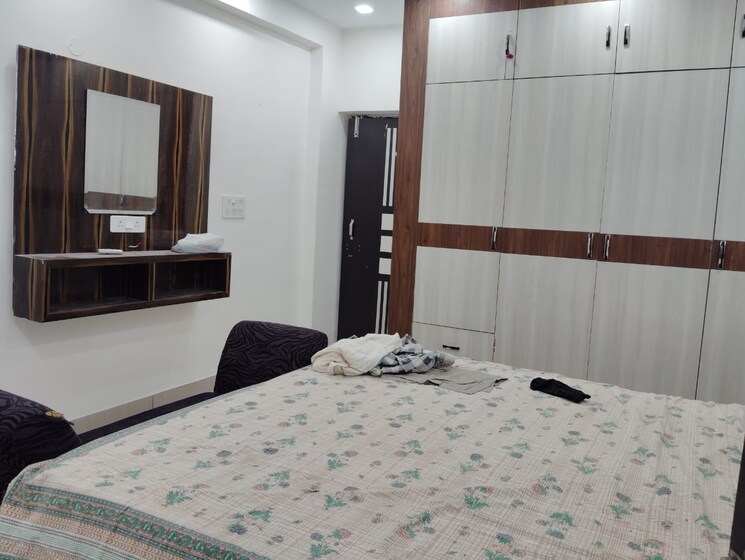 Bedroom, paschim vihar 3.5 Bedroom 125 Sq.Yd. Apartment In Paschim Vihar Delhi 8281721