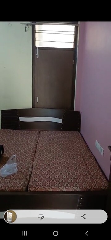 Bedroom in 2.5 BHK Independent House at Sector 38 – for Rent