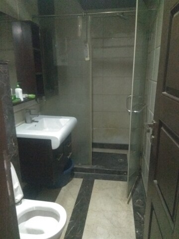 Bathroom in 4 BHK Builder Floor at Maharani Bagh – for Rent