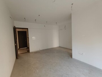 Room in 3 BHK Apartment at Moreshwar 19 East, Nerul – for Sale