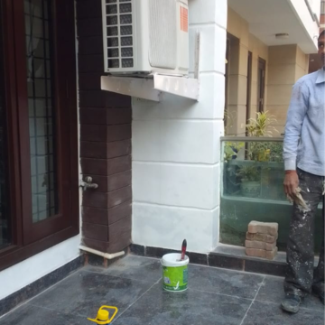 Balcony in 3 BHK Builder Floor at Chittaranjan Park – for Rent
