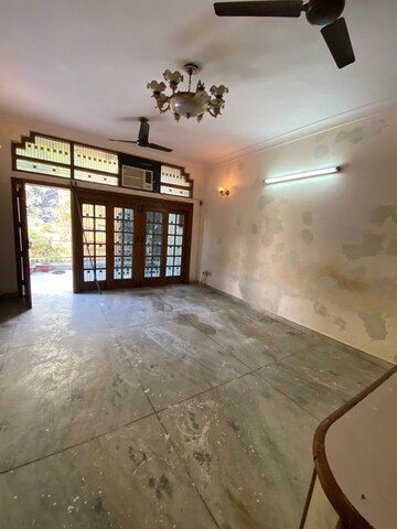 3 BHK Builder Floor For Rent in Paschim Vihar