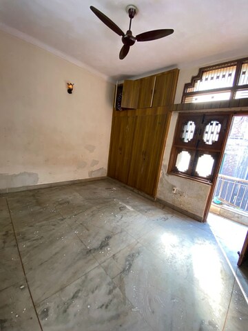 Bedroom in 3 BHK Builder Floor at Paschim Vihar – for Rent