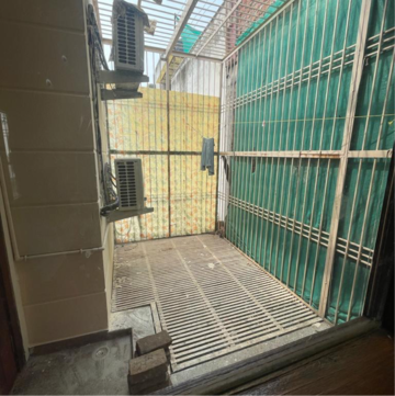 Balcony in 3 BHK Builder Floor at Chittaranjan Park – for Rent