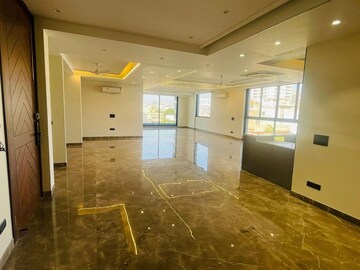 Room in 5 BHK Builder Floor at Paschim Vihar – for Rent