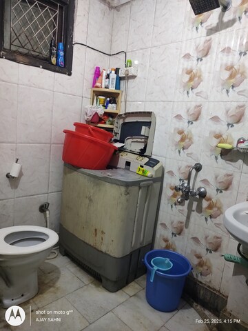 Master Bedroom in 1 BHK Builder Floor at Mehrauli – for Sale