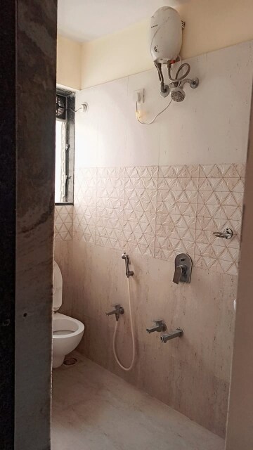 Bathroom in 1 BHK Apartment at Thane West – for Rent