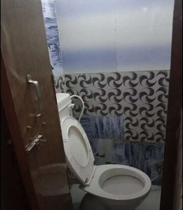 Bathroom in 2 BHK Independent House at Aliganj – for Rent