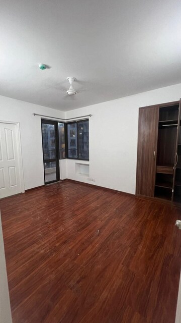 Room in 3 BHK Apartment at Nimbus The Hyde park, Sector 78 – for Rent