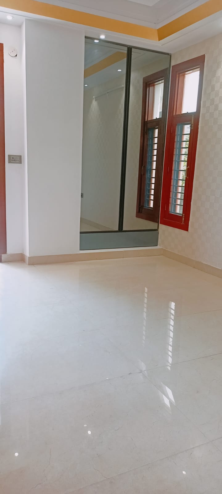 2 BHK + Pooja Room Builder Floor For Sale in Himalaya Apartment Vasundhara