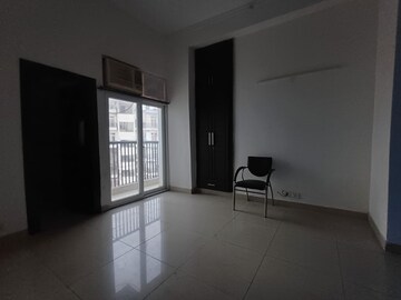 Room in 3 BHK Apartment at Panchsheel Pratistha, Sector 75 – for Sale