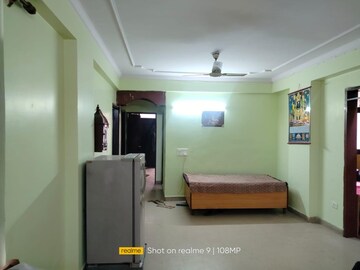 Room in 2 BHK Apartment at Amrapali Silicon City, Sector 76 – for Sale