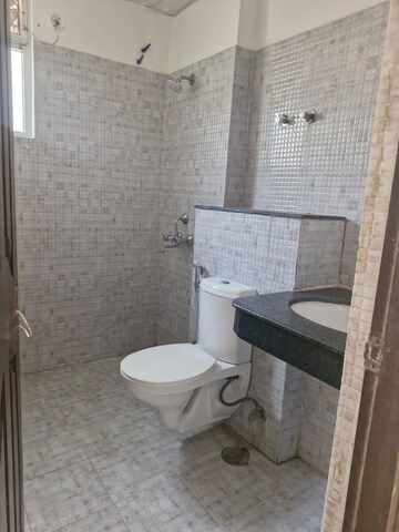 Bathroom in 3.5 BHK Apartment at BBD Green City Sun Breeze Apartments, Gomti Nagar – for Rent