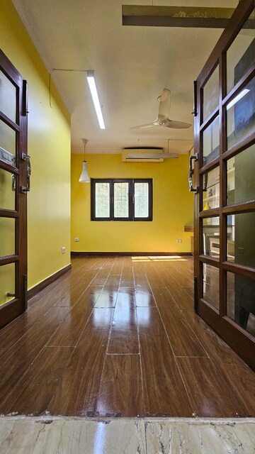 Living Room in 4 BHK Apartment at Sarita Vihar – for Rent