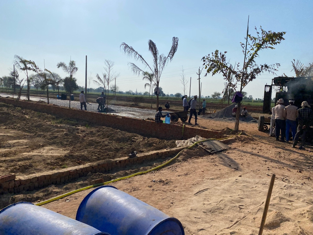 Plot For Sale in Jewar