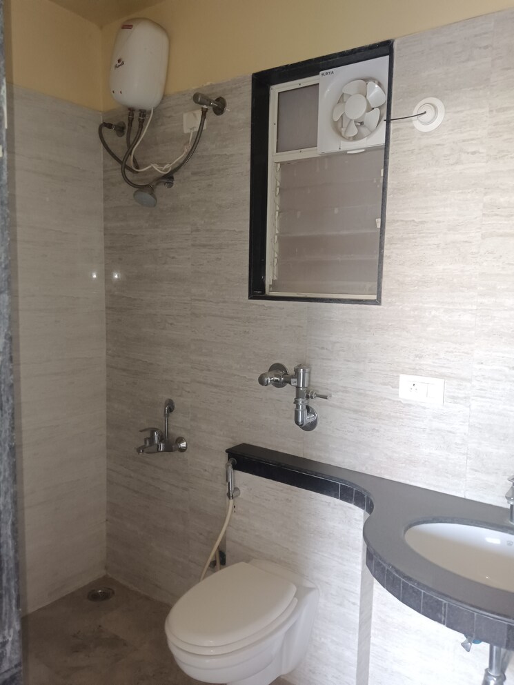 Bathroom, nyati-ethos 2 Bedroom 1131 Sq.Ft. Apartment In Undri Pune 8282149