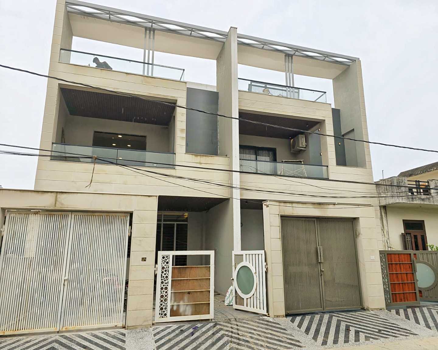 4 BHK + Pooja Room,Study Room Villa For Sale in Apni Zameen Apna Aasman 