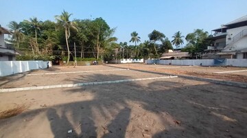 Plot Area in  Plot at Puthiyakavu – for Sale