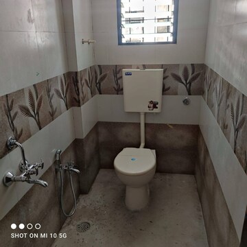 Team Area in 2 BHK Builder Floor at Sector 42 – for Rent