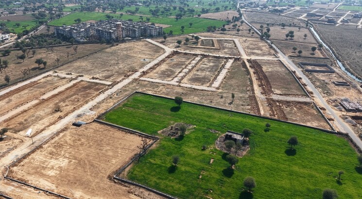 Garden, keshvam-homeland-pratham  155 Sq.Yd. Plot In Kalwara Jaipur 8282230