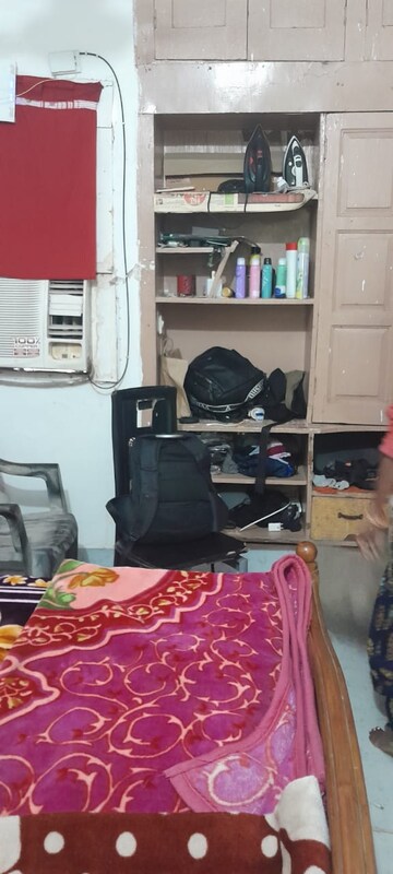 Master Bedroom in 2 BHK Independent House at Sector 55 – for Rent