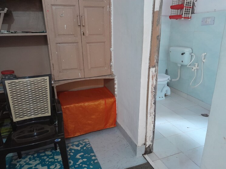 Bathroom, sector 55 2 Bedroom 1250 Sq.Ft. Independent House In Sector 55 Noida 8282291