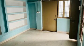 Room in 2 BHK Independent House at Aliganj – for Rent
