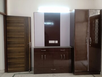 Furnished Amenities in 2 BHK Apartment at Malviya Nagar – for Rent
