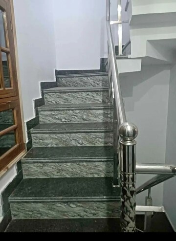 Staircase in 2 BHK Villa at Aliganj – for Rent