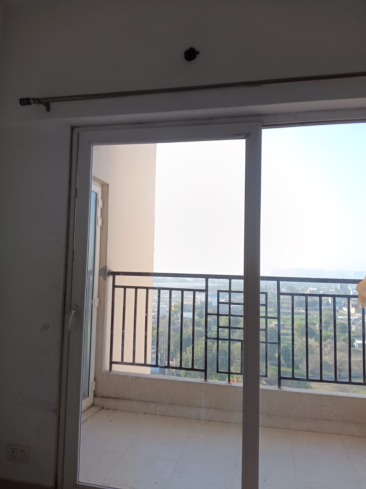 2 BHK Apartment For Sale in Amrapali Golf Homes