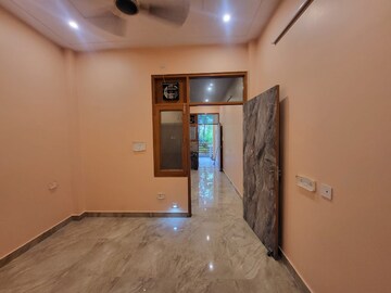 1.5 BHK Villa For Rent in Gomti Nagar