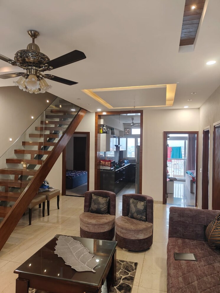 Living Room, motiaz-royal-citi 4 Bedroom 3400 Sq.Ft. Penthouse In Ambala Highway Zirakpur 8282398