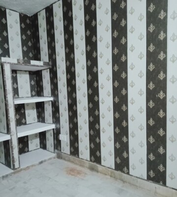 Balcony in 2 BHK Independent House at Aliganj – for Rent