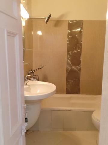 Bathroom in 2 BHK Apartment at Malviya Nagar – for Rent