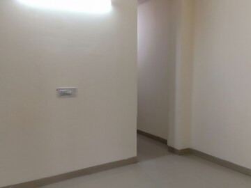Room in 2 BHK Apartment at Saket – for Rent