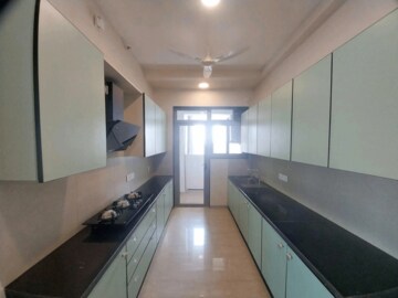 Kitchen in 4 BHK Apartment at Peninsula Salsette 27, Byculla – for Sale