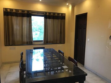 Bedroom in 3 BHK Villa at Sector 36 – for Rent