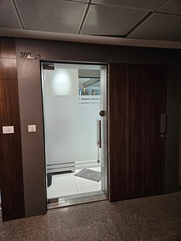 Room in  Office Space at Bodakdev – for Rent