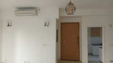 Room in 3 BHK Apartment at M3M Merlin, Sector 67 – for Rent
