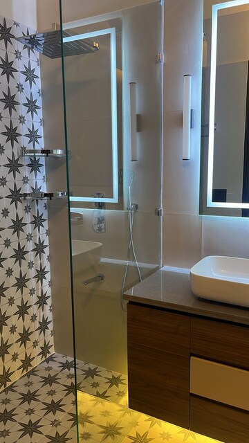 Bathroom in 4 BHK Apartment at Jor Bagh – for Rent