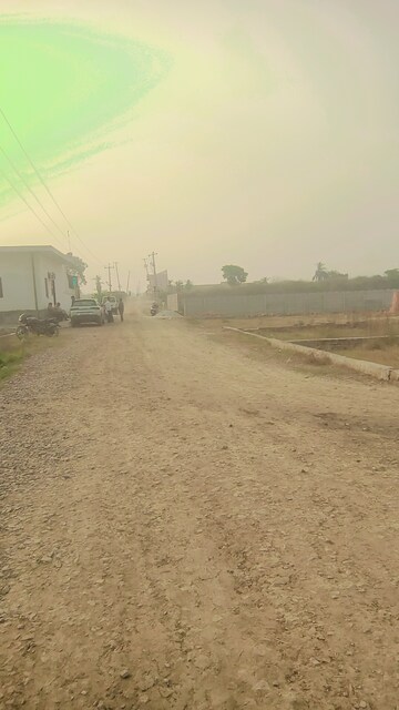  Plot For Sale in Bhopani Village