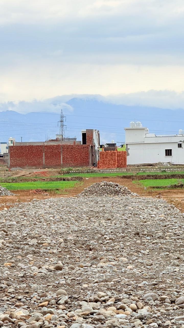 Plot For Sale in Chandrabani