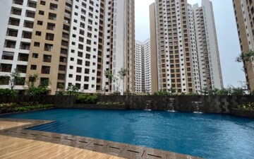 1.5 BHK Apartment For Sale in Sunteck Maxxworld, Naigaon East