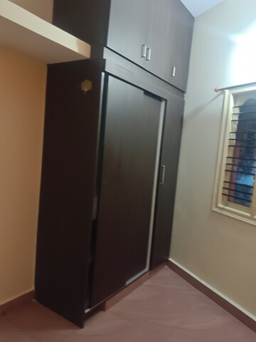 Room in 2 BHK Independent House at Ejipura – for Rent