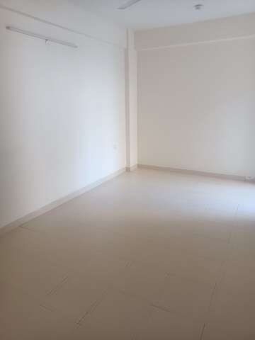 Room in 2 BHK Apartment at Breez Global Heights, Sohna Sector 33 – for Rent